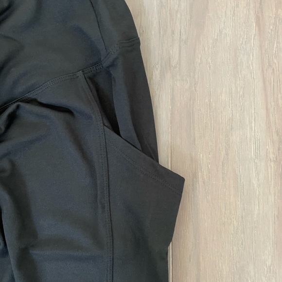 Microfiber Buttery Black Leggings with Pockets SZ L - Picture 11 of 12